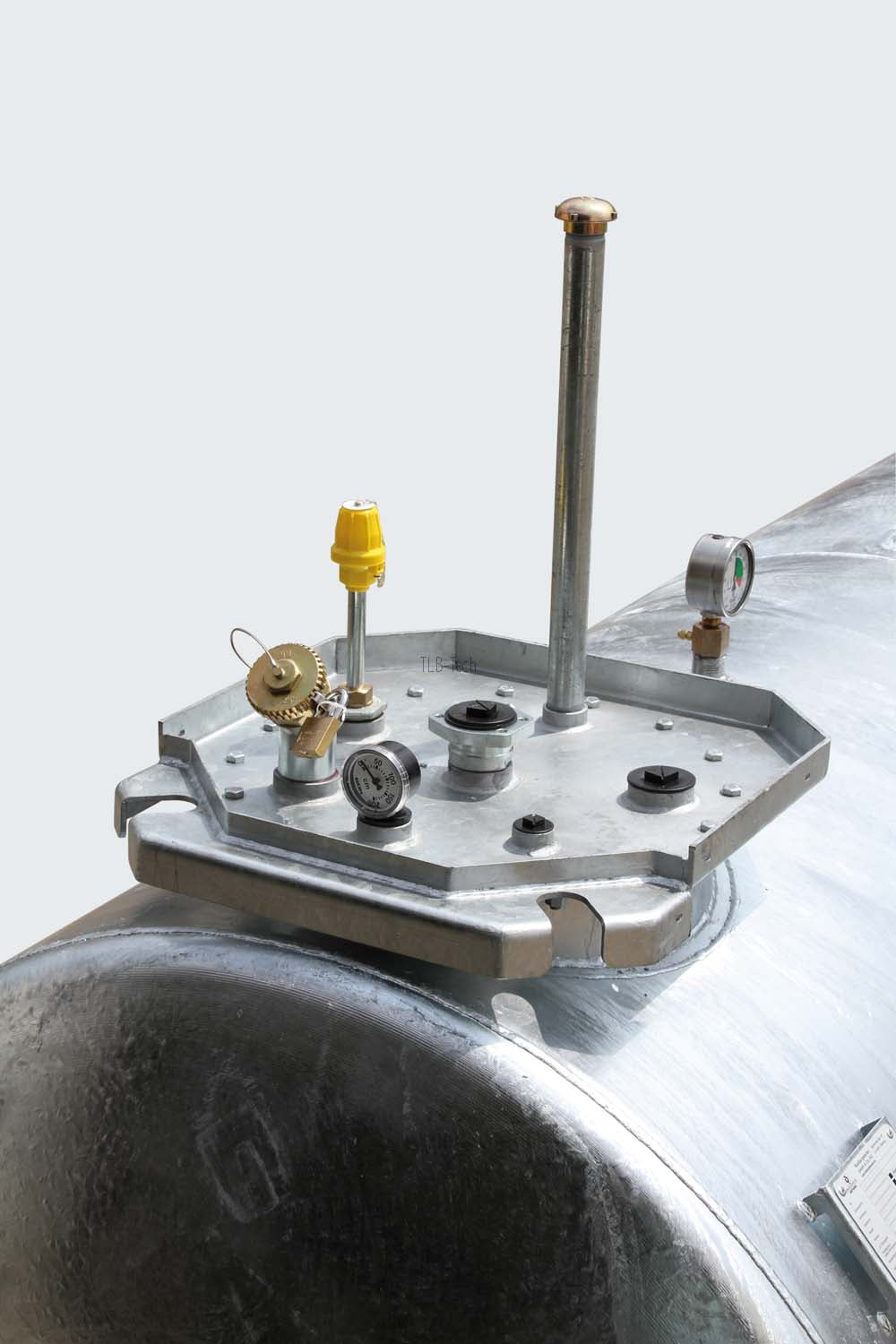 3000-litrski rezervoar sistem - dizelski-kompletni paket s črpalko in merilnikom